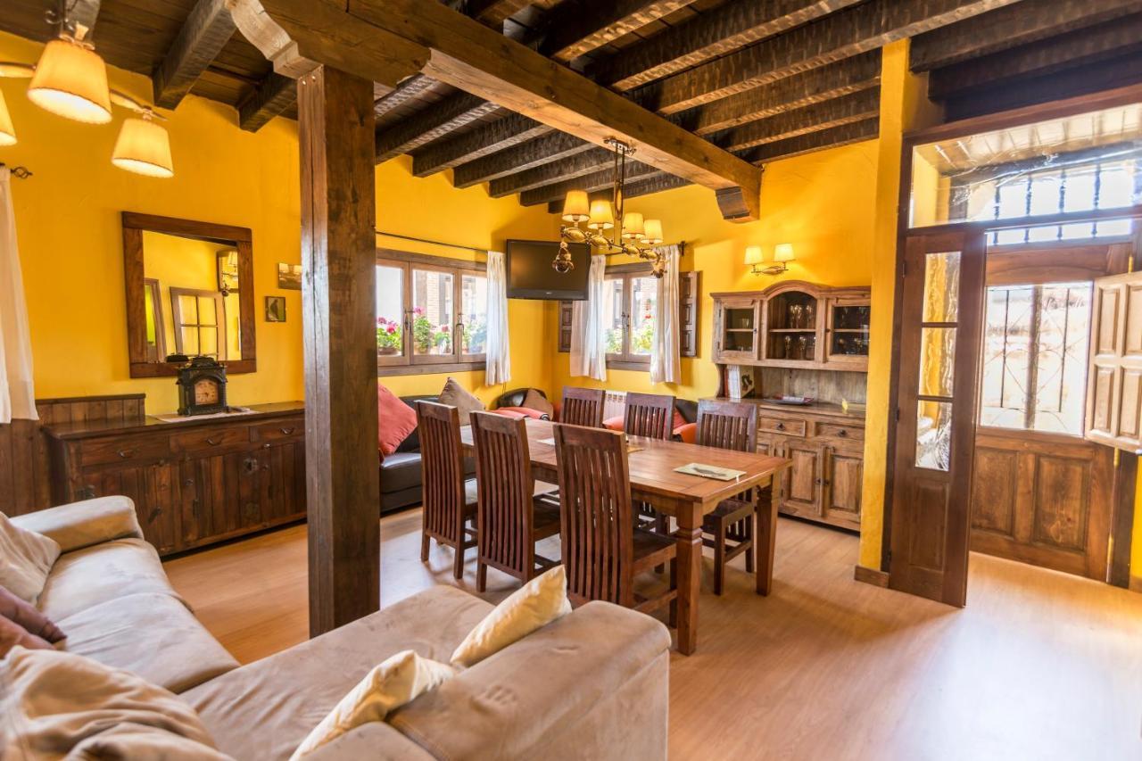 El Nido Del Mirlo Villa Casarejos Buitenkant foto