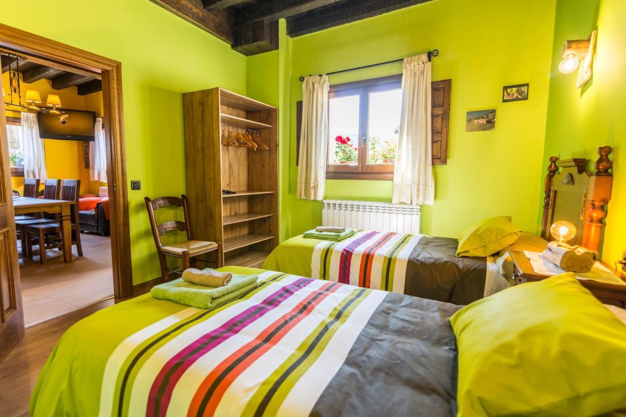 El Nido Del Mirlo Villa Casarejos Buitenkant foto